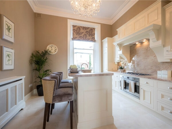 New-kitchen-painted-by-Impressions-Kitchen-Painters-and-Decorators-in-Dun-Laoghaire
